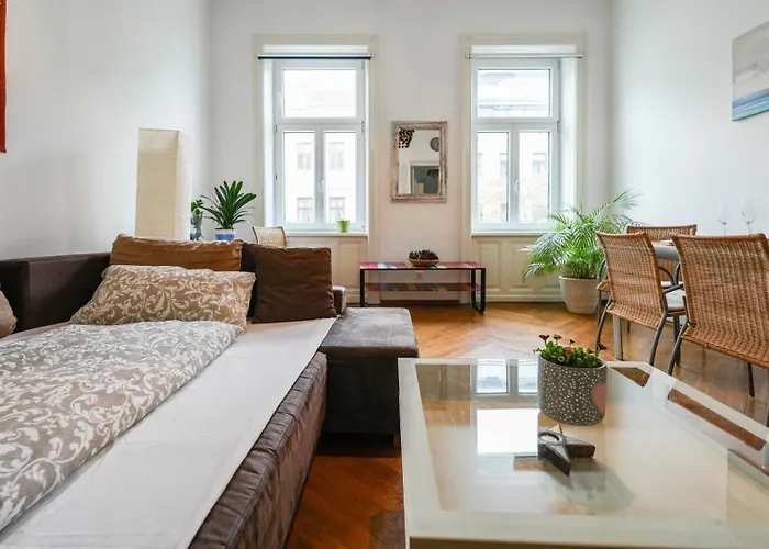 Cozy Augarten Vienna