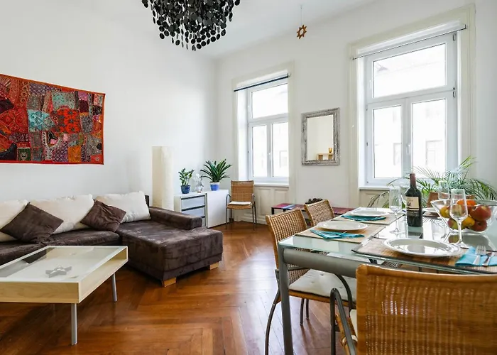 Cozy Augarten Apartment